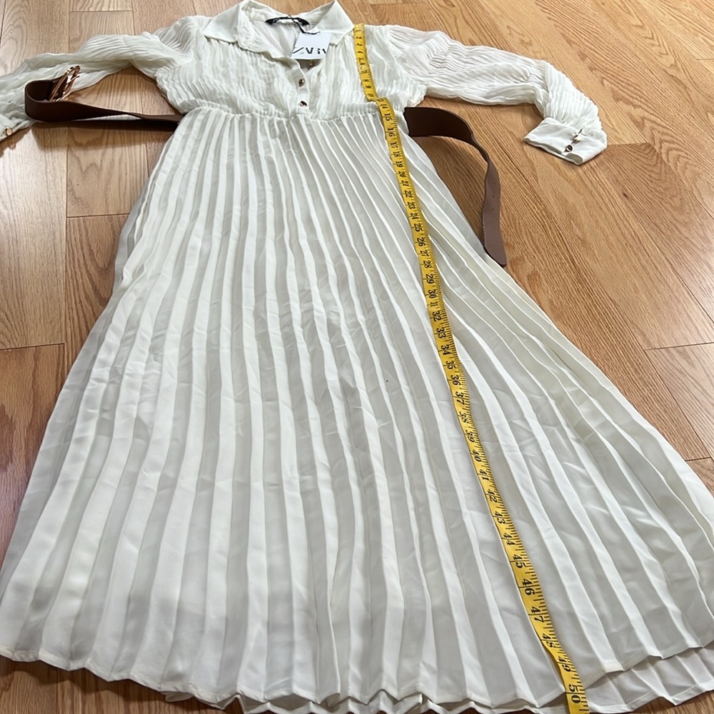 New! Zara medium every pleated midi dress with belt. - Picture 12 of 14